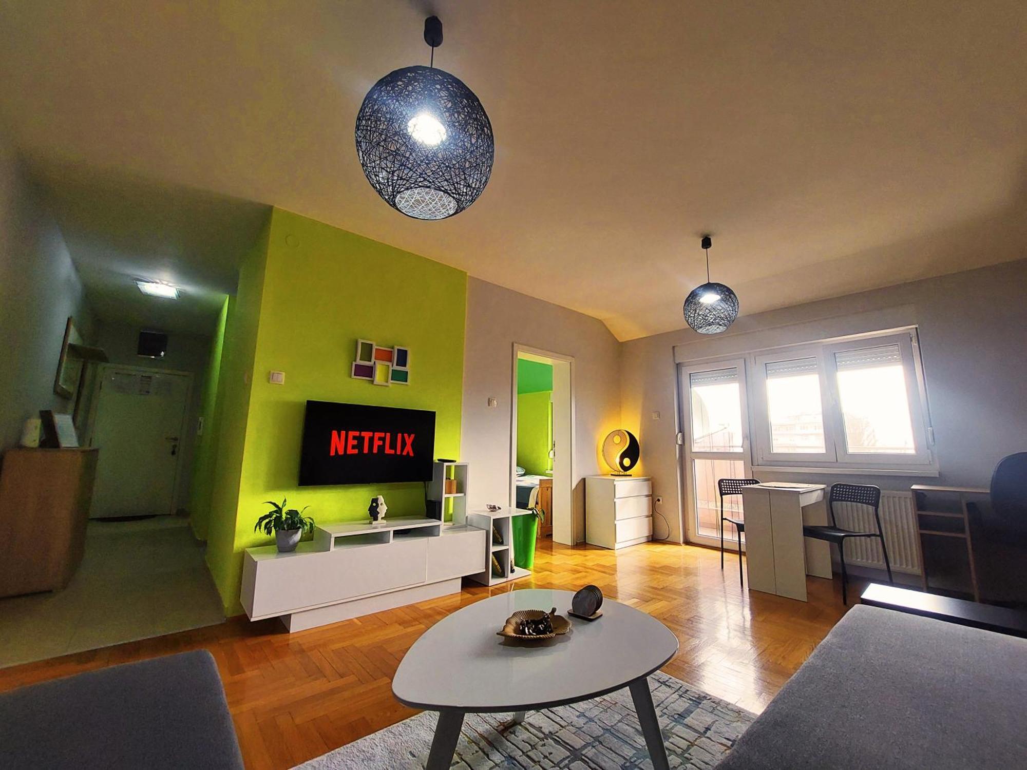 Xo Apartman Sremska Mitrovica Exterior foto