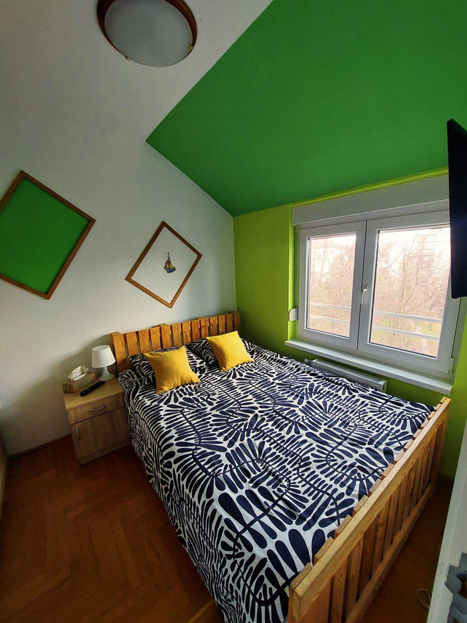 Xo Apartman Sremska Mitrovica Exterior foto